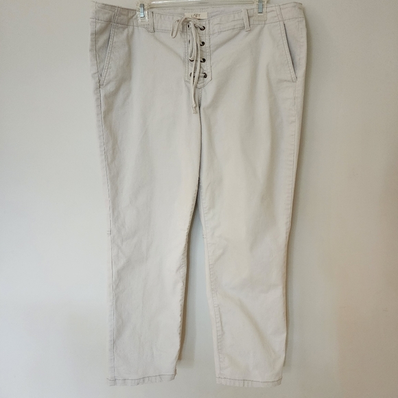 Ann Taylor LOFT light khaki pants, size 14 - Picture 1 of 7